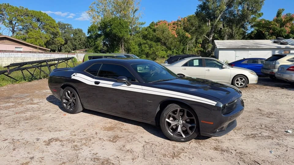 2017 Dodge Challenger 3rd Gen - Image 5 of 18