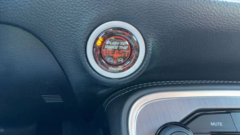 2017 Dodge Challenger 3rd Gen - Image 11 of 18