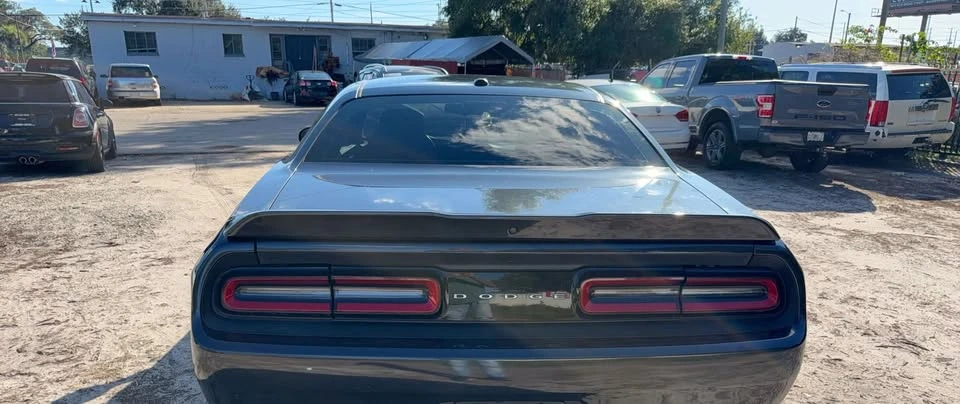 2017 Dodge Challenger 3rd Gen - Image 8 of 18
