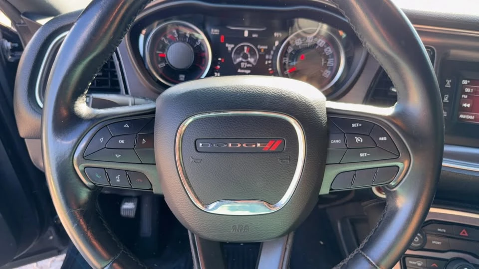 2017 Dodge Challenger 3rd Gen - Image 10 of 18