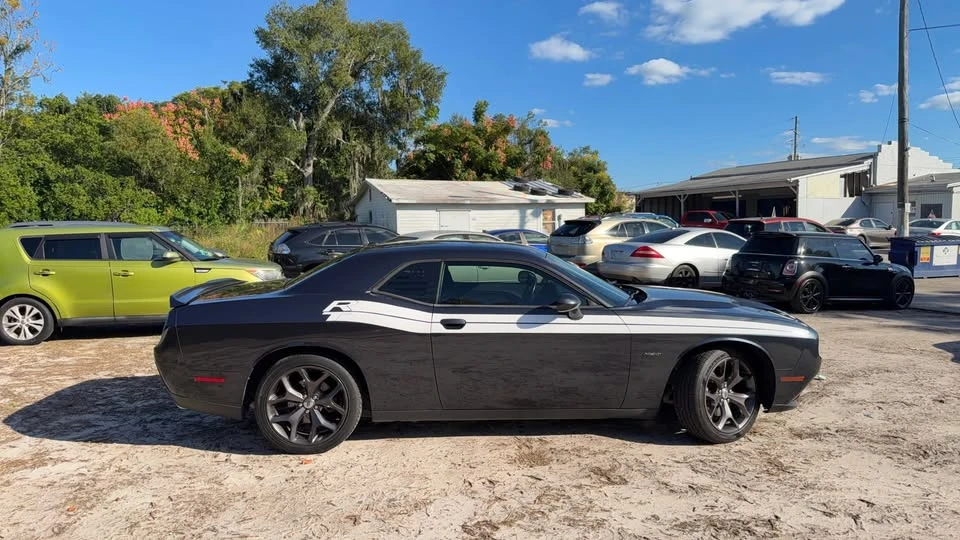 2017 Dodge Challenger 3rd Gen - Image 7 of 18