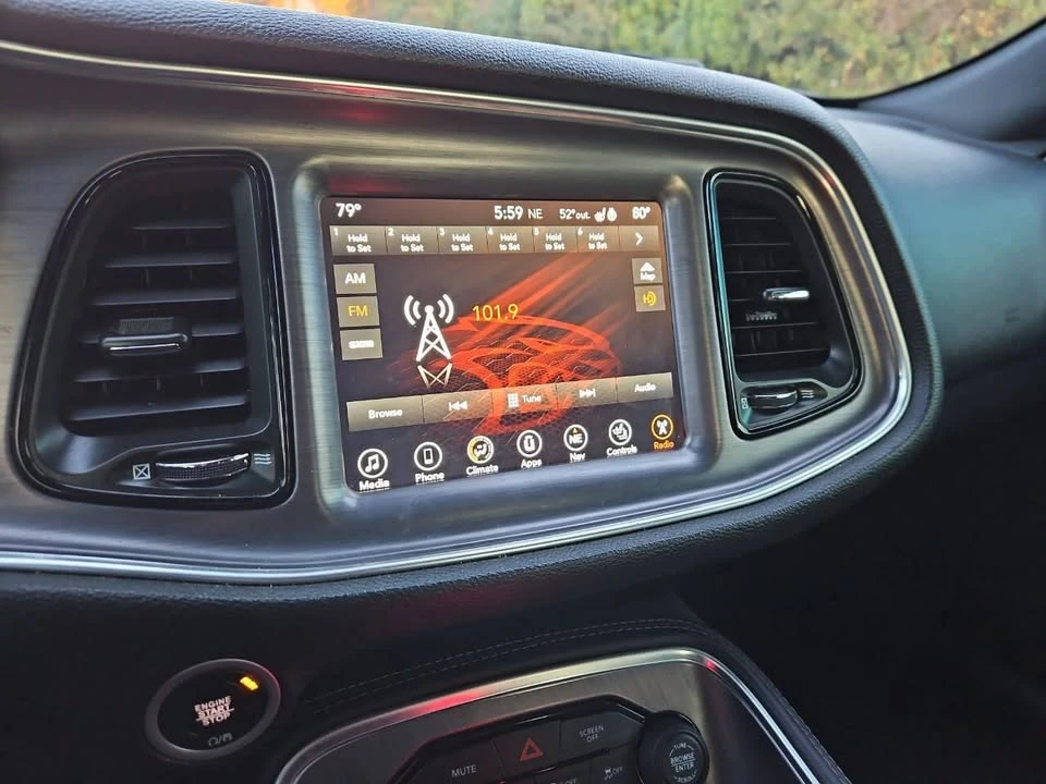 2017 Dodge Challenger 3rd Gen - Image 17 of 20