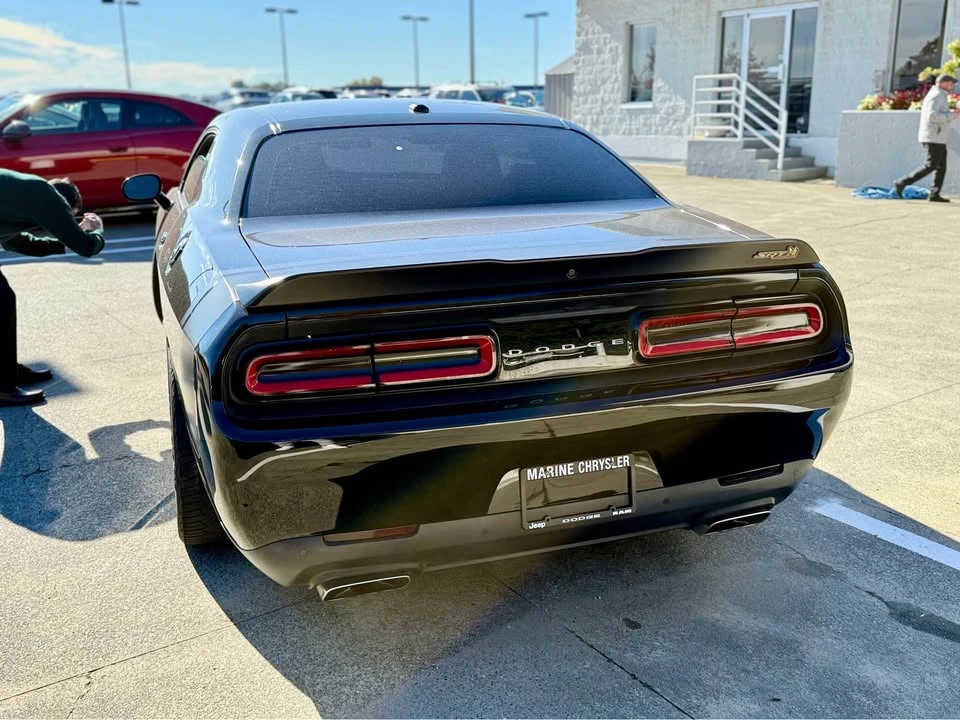 2017 Dodge Challenger 3rd Gen - Image 5 of 8
