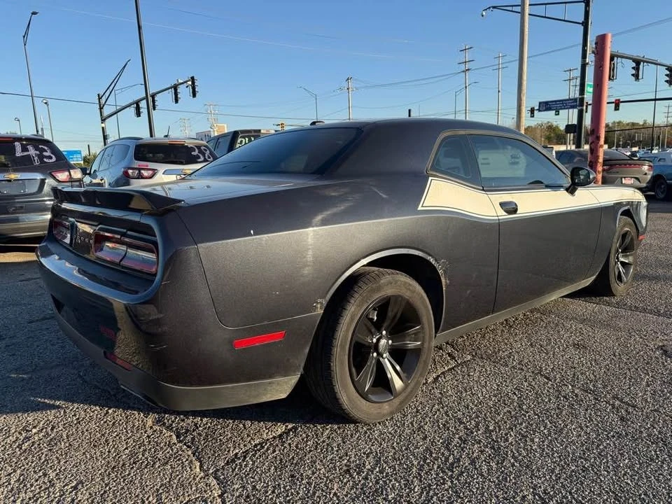 2017 Dodge Challenger 3rd Gen - Image 4 of 9