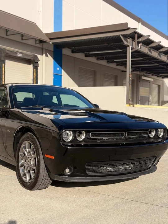 2017 Dodge Challenger 3rd Gen - Image 2 of 17