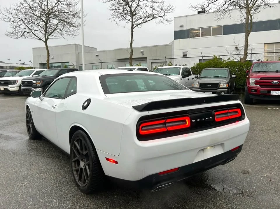 2017 Dodge Challenger 3rd Gen - Image 10 of 12