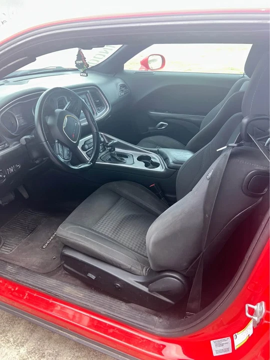 2017 Dodge Challenger 3rd Gen - Image 7 of 7