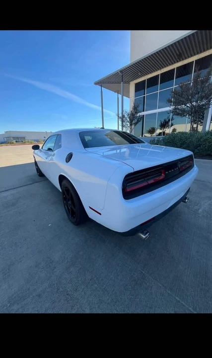2017 Dodge Challenger SRT8 & 392 3rd Gen - Image 17 of 19