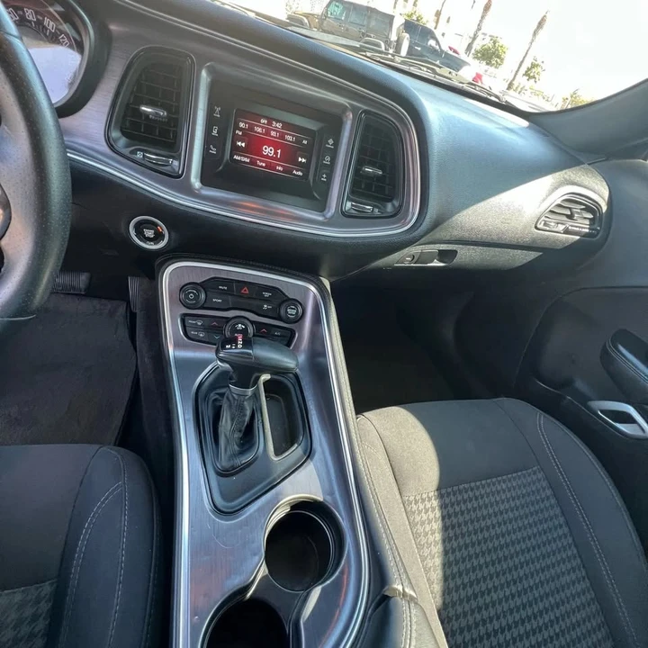 2017 Dodge Challenger 3rd Gen - Image 11 of 20