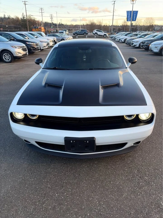 2017 Dodge Challenger 3rd Gen - Image 7 of 8