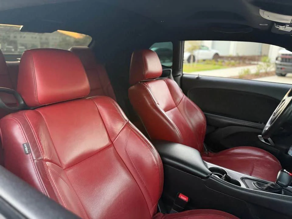 2017 Dodge Challenger 3rd Gen - Image 6 of 8
