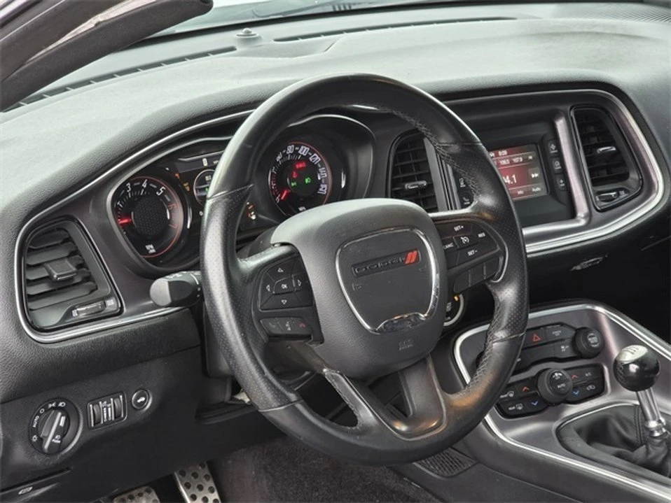 2017 Dodge Challenger 3rd Gen - Image 15 of 20