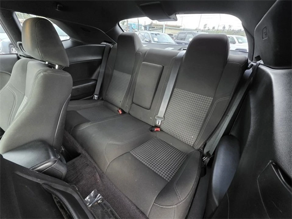 2017 Dodge Challenger 3rd Gen - Image 18 of 20
