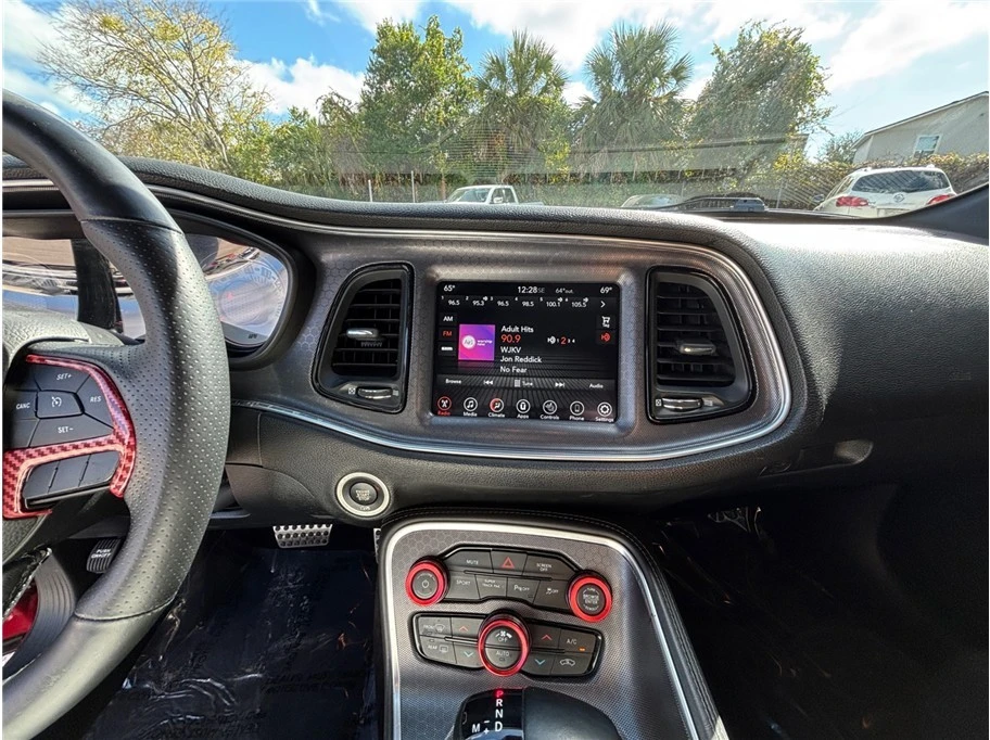 2017 Dodge Challenger 3rd Gen - Image 11 of 21