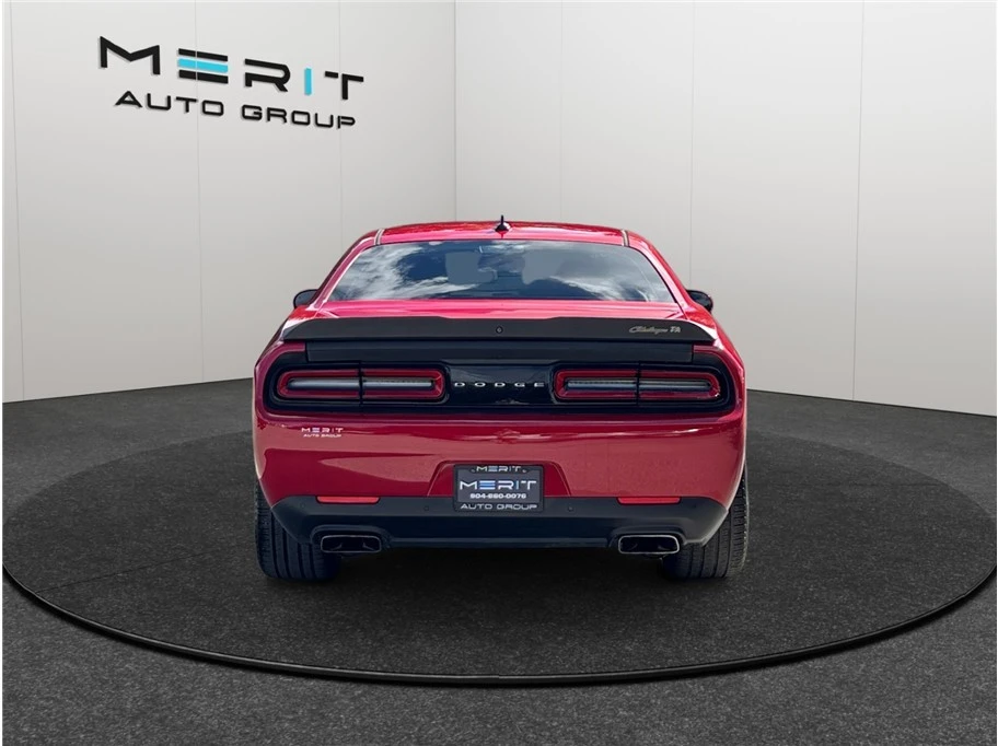 2017 Dodge Challenger 3rd Gen - Image 8 of 21