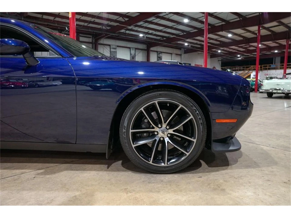 2017 Dodge Challenger 3rd Gen - Image 11 of 31