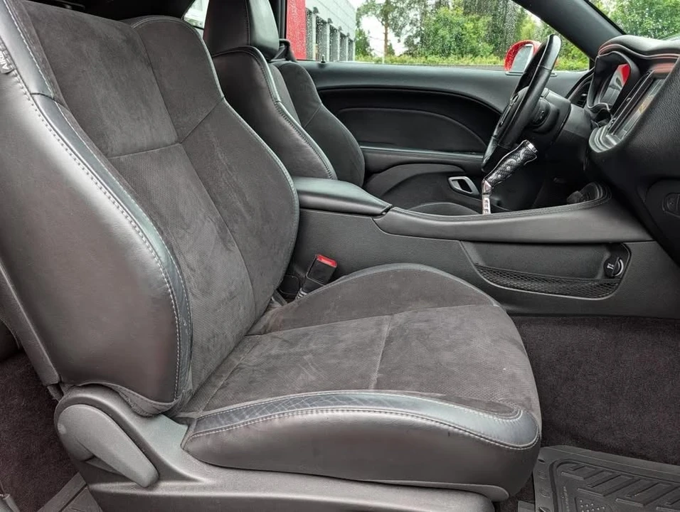 2017 Dodge Challenger 3rd Gen - Image 13 of 20