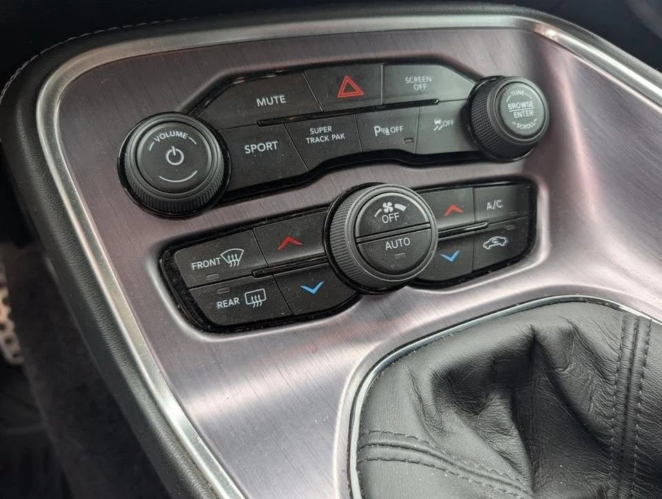 2017 Dodge Challenger 3rd Gen - Image 17 of 20