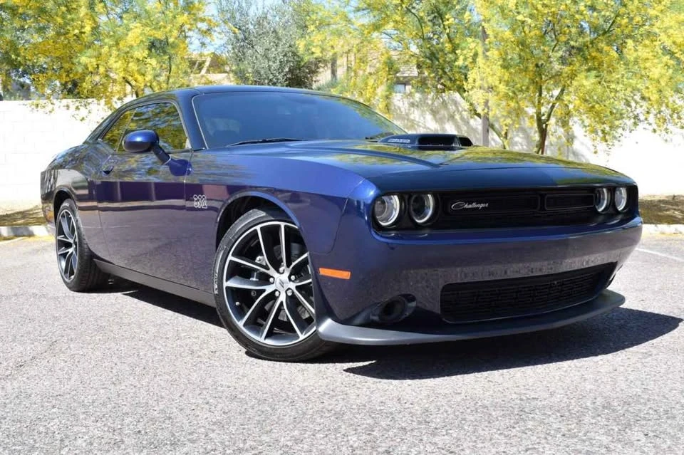 2017 Dodge Challenger SRT8 & 392 3rd Gen - Image 4 of 8
