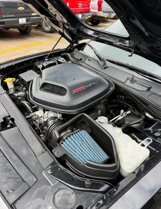 2017 Dodge Challenger SRT8 & 392 3rd Gen - Image 4 of 7