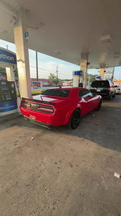 2017 Dodge Challenger SRT8 & 392 3rd Gen - Image 2 of 2