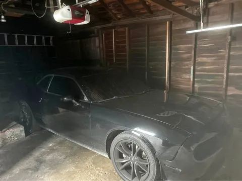2017 Dodge Challenger 392 Hemi Scat Pack Shaker Coupe 2D