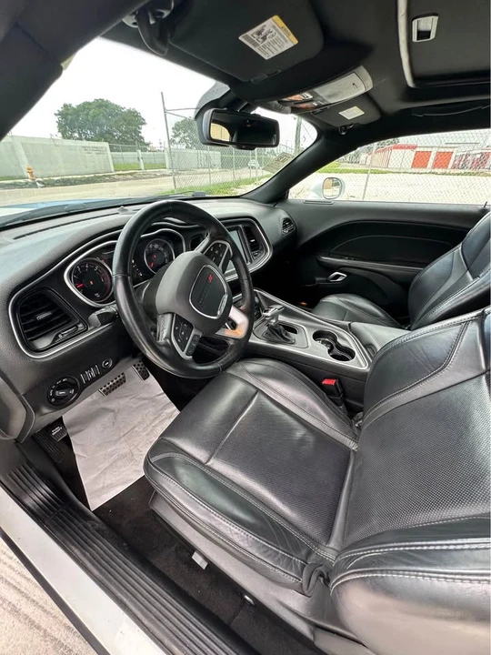 2017 Dodge Challenger 3rd Gen - Image 7 of 10