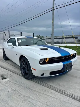 2017 Dodge Challenger 5.7 Hemi