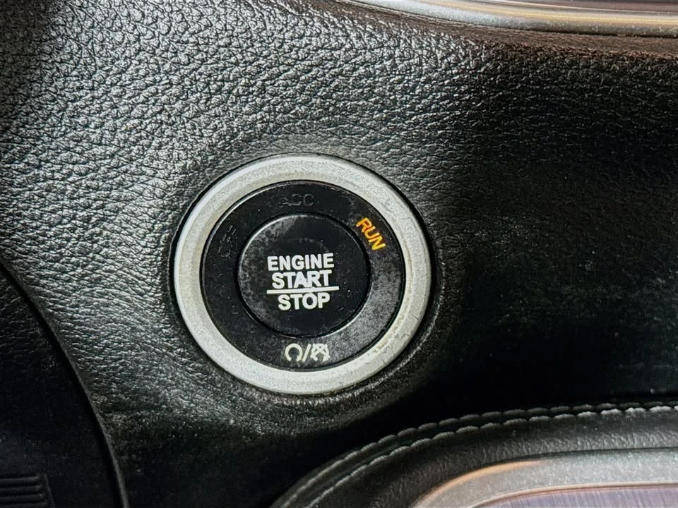 2017 Dodge Challenger 3rd Gen - Image 14 of 19