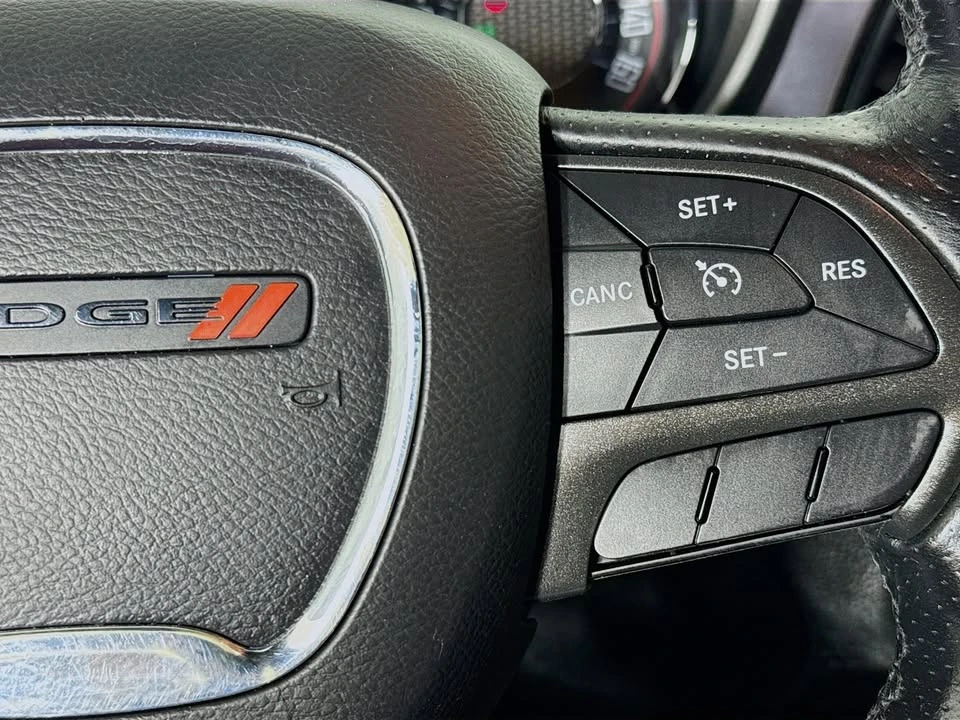 2017 Dodge Challenger 3rd Gen - Image 8 of 19
