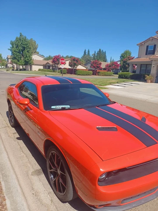 2017 Dodge Challenger 3rd Gen - Image 4 of 8