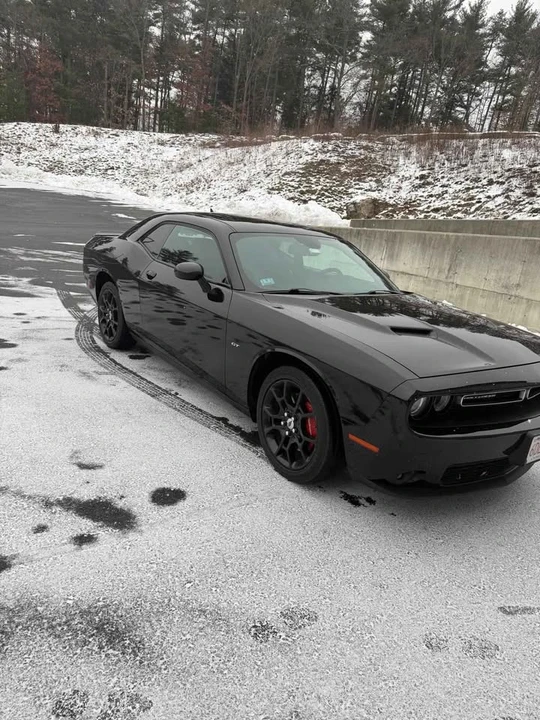 2017 Dodge Challenger 3rd Gen - Image 5 of 8