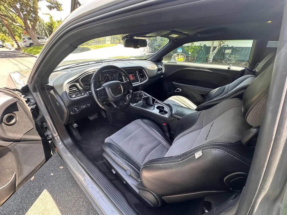 2017 Dodge Challenger 3rd Gen - Image 7 of 9