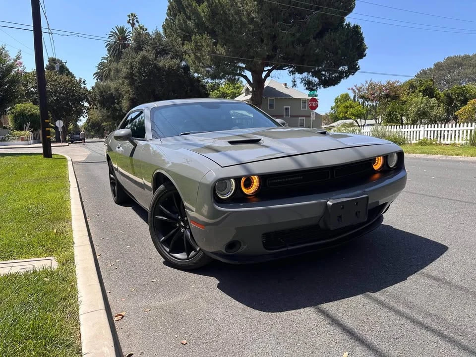 2017 Dodge Challenger 3rd Gen - Image 2 of 9