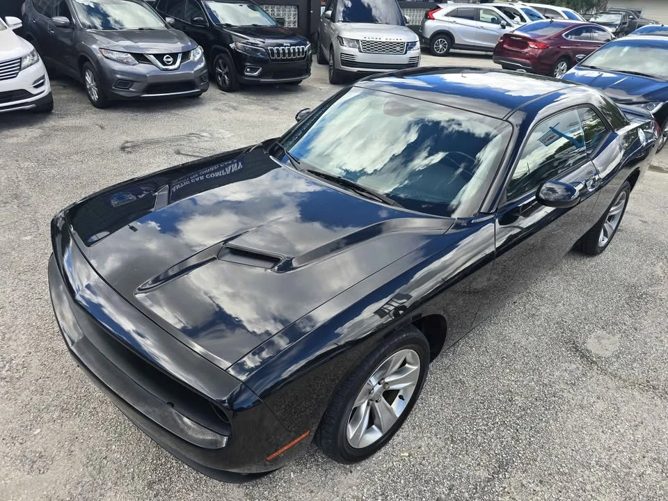 2017 Dodge Challenger 3rd Gen - Image 11 of 19