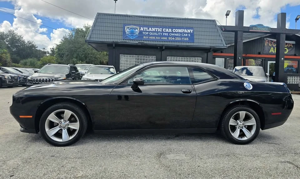 2017 Dodge Challenger 3rd Gen - Image 4 of 19