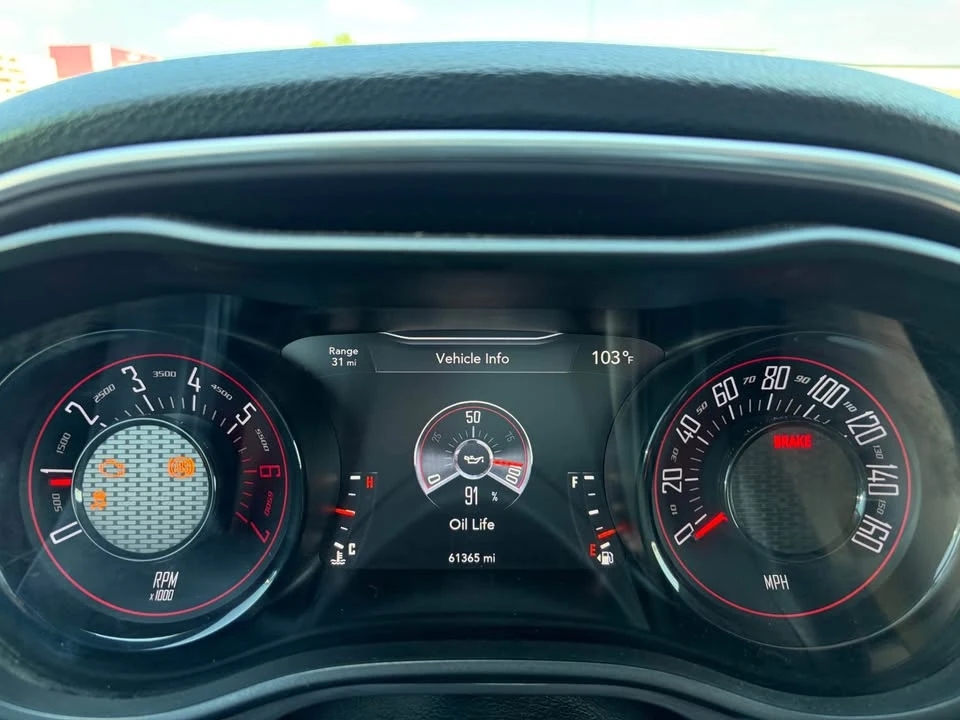 2017 Dodge Challenger 3rd Gen - Image 10 of 14