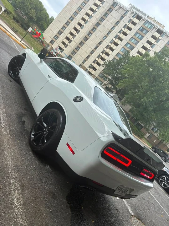 2017 Dodge Challenger 3rd Gen - Image 6 of 9