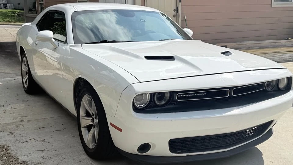 2017 Dodge Challenger 3rd Gen - Image 6 of 12