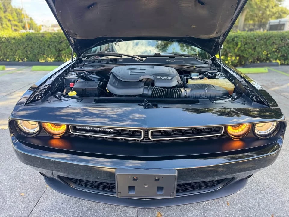 2017 Dodge Challenger 3rd Gen - Image 4 of 16