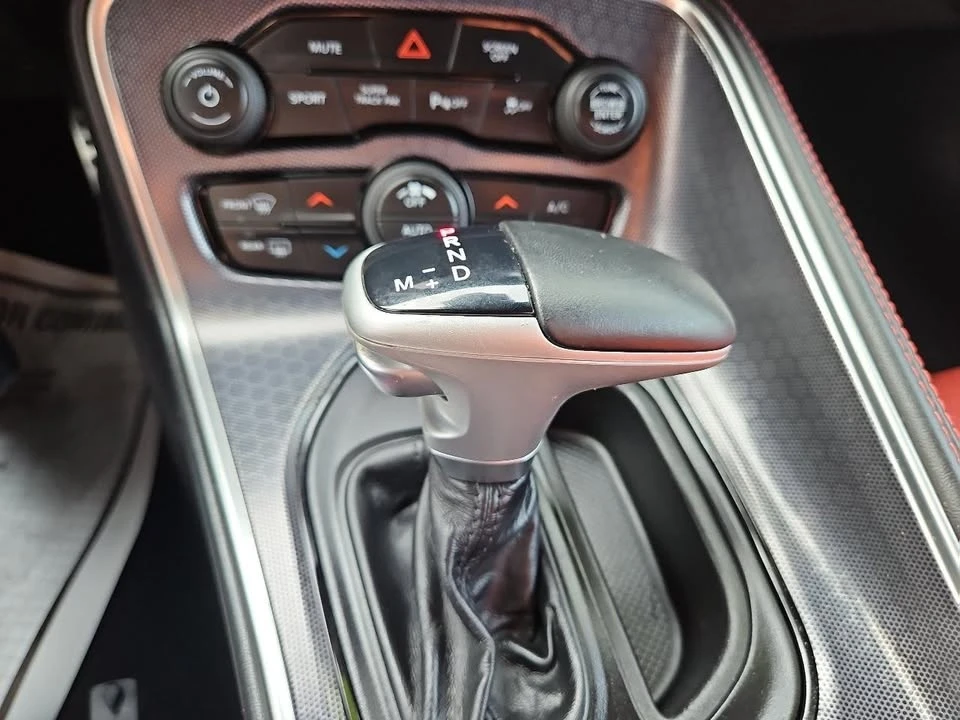 2017 Dodge Challenger 3rd Gen - Image 11 of 14
