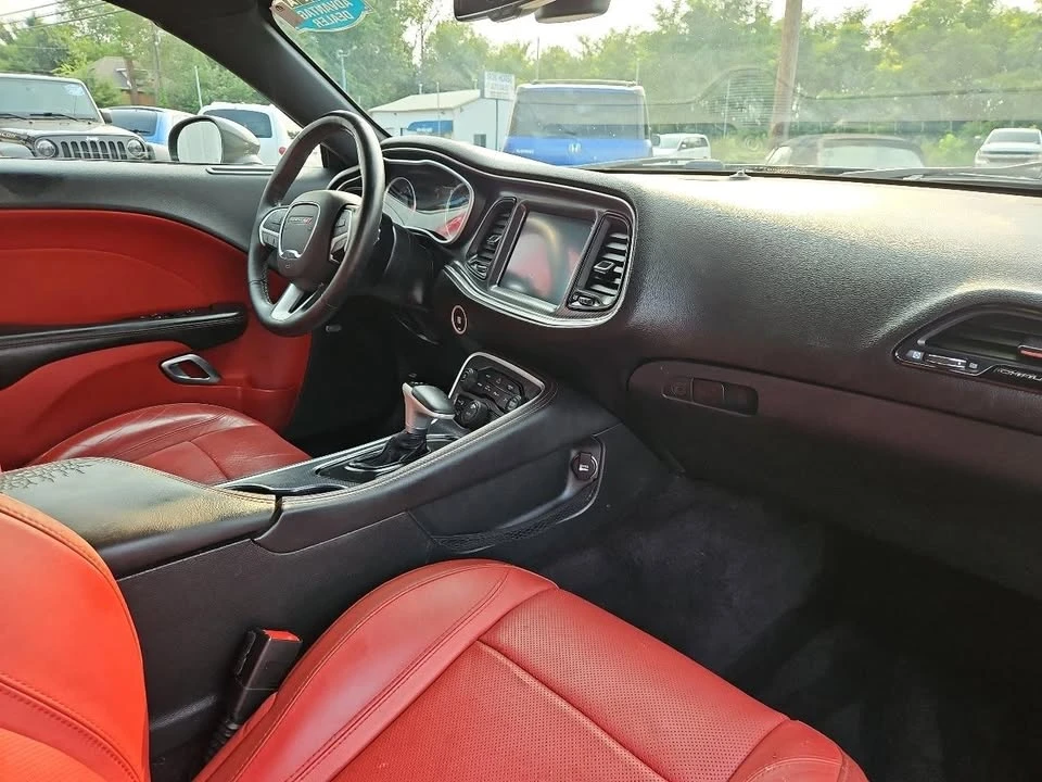 2017 Dodge Challenger 3rd Gen - Image 7 of 14