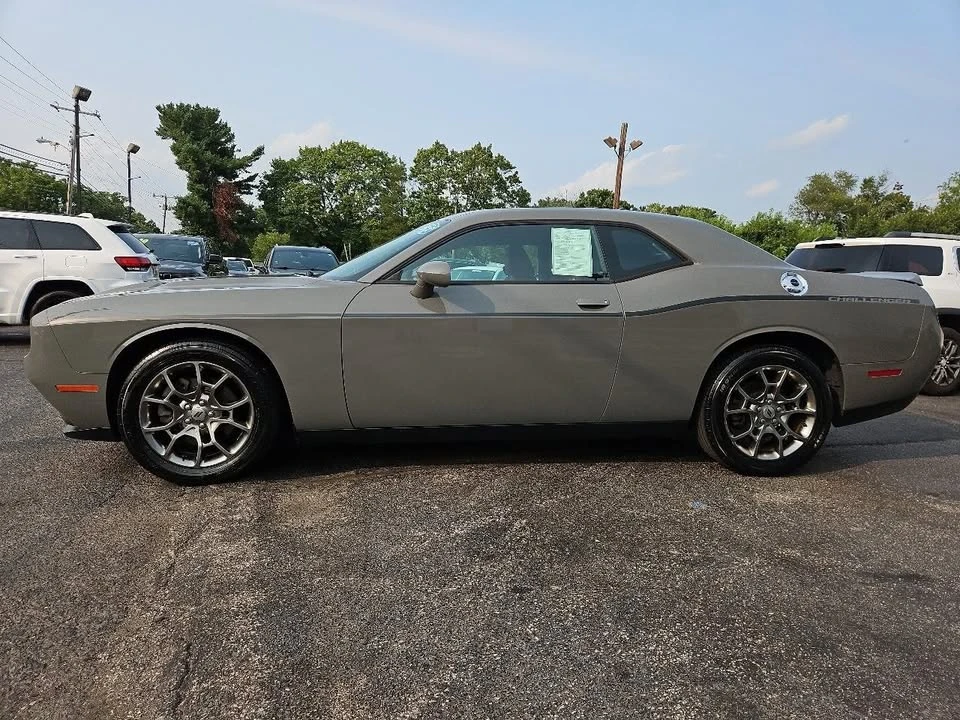 2017 Dodge Challenger 3rd Gen - Image 2 of 14