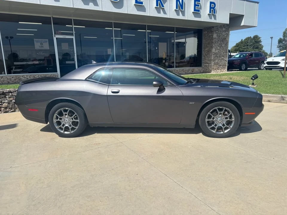 2017 Dodge Challenger 3rd Gen - Image 5 of 12