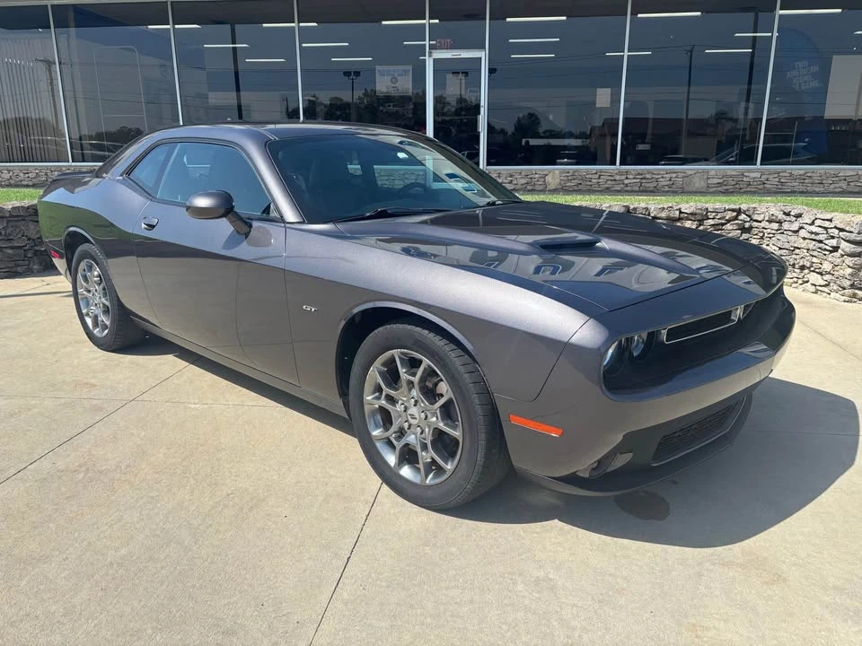 2017 Dodge Challenger 3rd Gen - Image 4 of 12