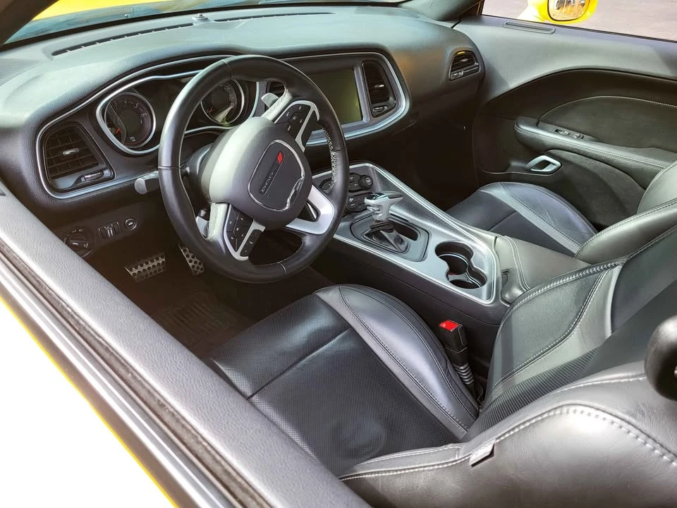 2017 Dodge Challenger 3rd Gen - Image 15 of 20