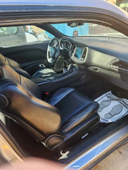 2017 Dodge Challenger 3rd Gen - Image 9 of 17