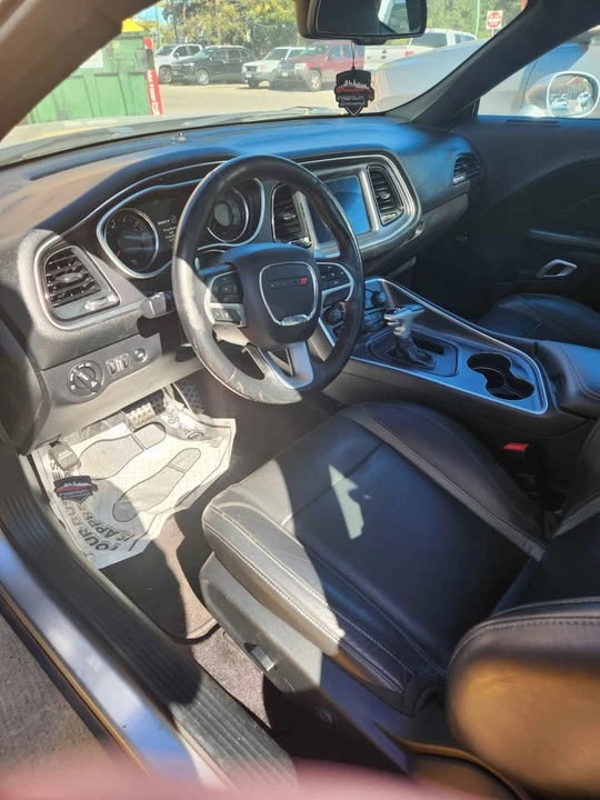 2017 Dodge Challenger 3rd Gen - Image 11 of 17