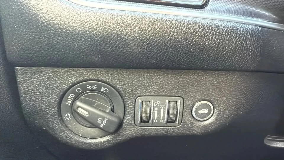 2017 Dodge Challenger 3rd Gen - Image 14 of 20