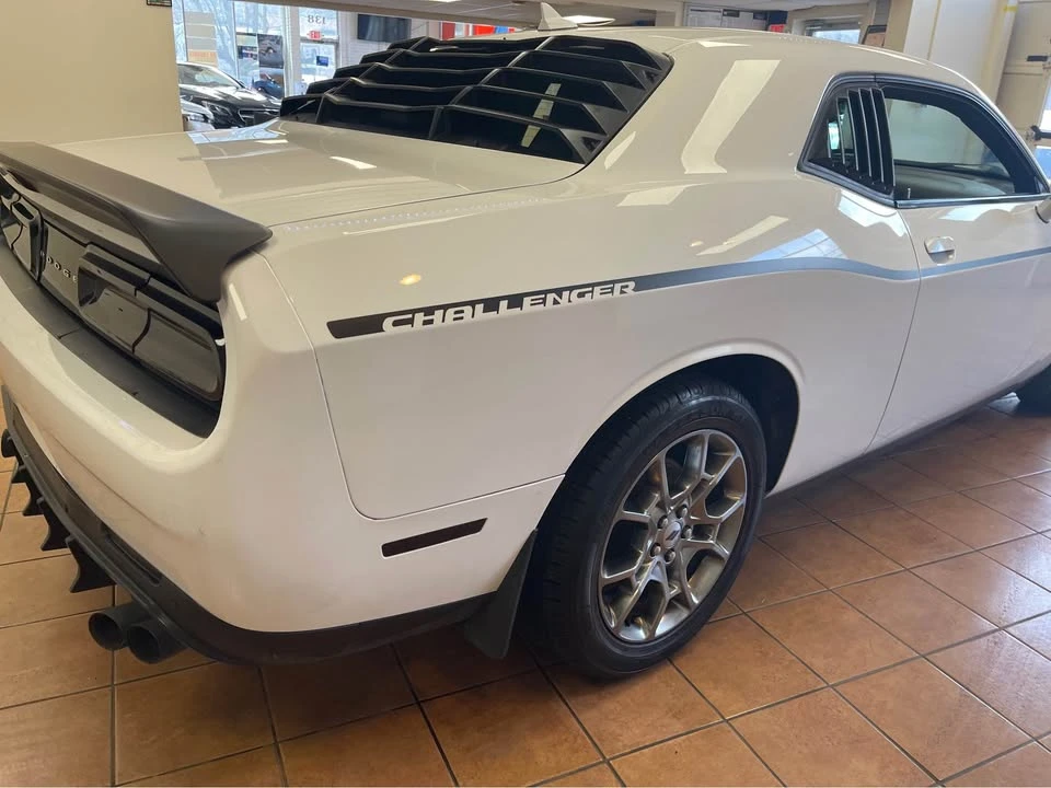 2017 Dodge Challenger 3rd Gen - Image 10 of 20